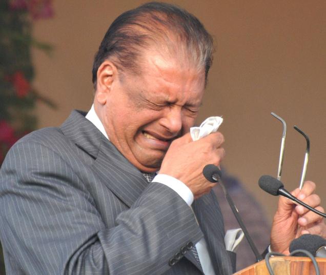Rajkeswur Purryag turns emotional 