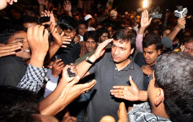 mla akbaruddin owaisi arrested by nirmal police 