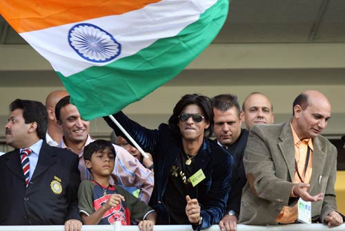 India hits back at Pakistan over 'Shah Rukh Khan' security