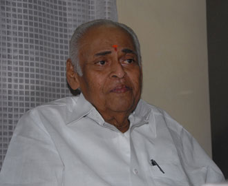 పదశిల్పి వేటూరి