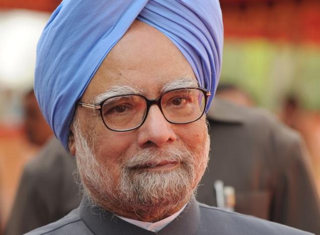 Jagan Mohan Reddy's mother meets Manmohan Singh