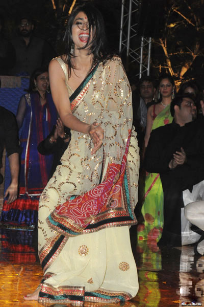 Sriya live item song in Reema Sen Marriage 