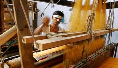 handloom-worker