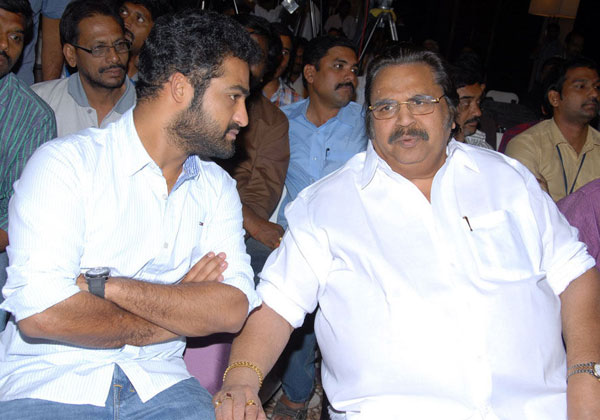 dammu movie success meet