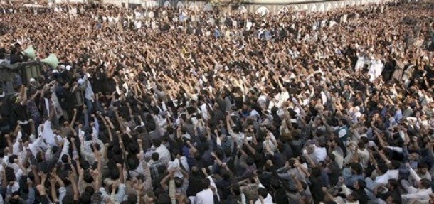 Bomb at Pakistan Shiite procession kills 7