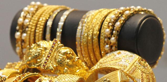 Rupee appreciation to cap gold prices