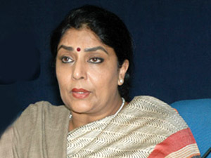Renuka Chowdary blasts on T Congress leaders 