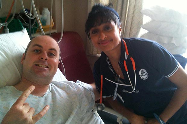 Skydiver survives 13,000 ft drop as parachute fails 