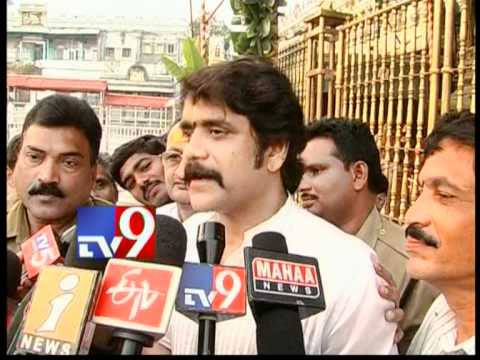 Nagarjuna family visits Tirumala
