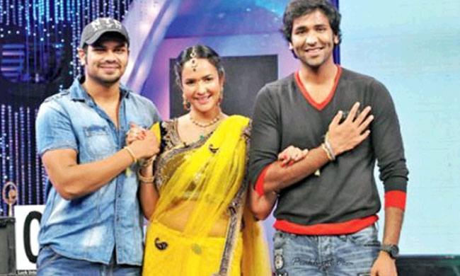 Manchu Vishnu Movie Denikaina Ready