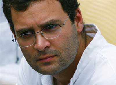 Rahul Gandhi's Amethi visit sees protests for second day