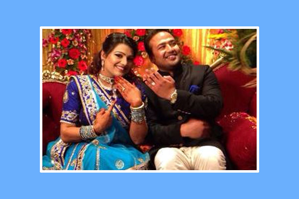 tashu-kaushik-engaged