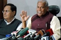 Nitish kumar made a big mistake by making me chief minister says cm manjhi