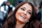 Aishwarya rai bachchan happy to travel with modi