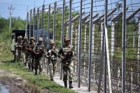 Pakisthan seize fire at indian border