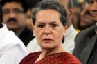 Sonia gandhi meets president regarding main opposition position