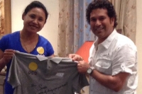 Sachin tendulkar says sarita devi to stay strong