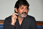 Hero jagapathi babu demand fifty lakhs