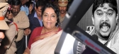 Telangna congress leaders fire on renuka chowday