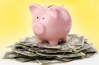 Organizing tips to save money at the time of financial crises