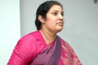 Seemandhra people fire on purandeswari speech