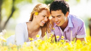 Romance Tips Husband Wife Bedroom Secrets : Romance Tips For Couple To Have Fun With Differenty Types Of Positions.