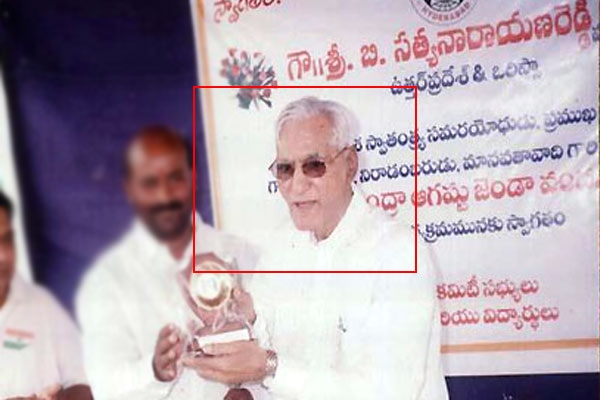 పెళ్లి చేసుకోకుండా ప్రజాసేవకే జీవితాన్ని అంకితం చేసిన యోధుడు!