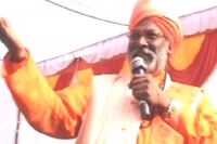 Four wives and 40 children will not work in india sakshi maharaj