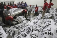 57 people killed in fiery pakistan bus oil tanker crash