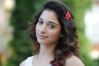 Tamanna big party to bollywood directors