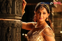 Anushka rudhramadevi movie release date