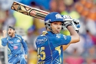 Mumbai indians beat royal challengers by 19 runs