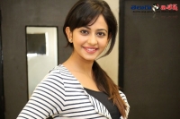 Rakul preet singh latest interview telugu movie offers tollywood news