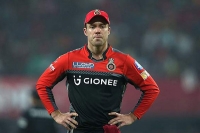 Ab de villiers to miss lions clash with injury