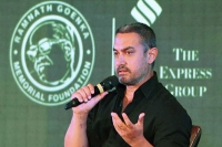 Wife even suggested leaving india says aamir khan