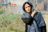 Aishwarya rai bachchan wins best actress award for sarbjit