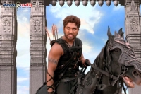 Allu arjun sensational comments on rudhramadevi