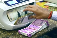 Centre to waive compound interest on loans up to 2 crore