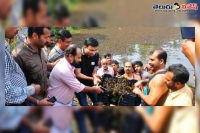 Collector offer biryani for cleaning lake