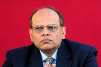 Telangana government transfers ghmc commissioner somesh kumar