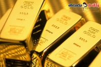 Gold extends losses on global cues silver stages recovery
