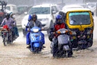 Imd forecasts very heavy rains in parts of telangana and andhra pradesh