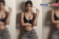 Karishma sharma sexy and bold avatar