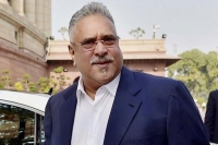How did cbi let vijay mallya leave india after filing a suo moto case