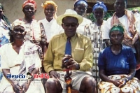 Former muslim preacher with 130 wives dies at 93