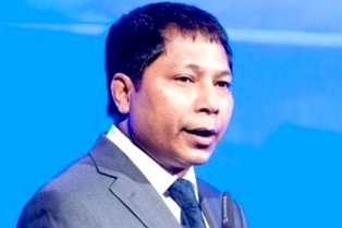 అధార్.. వ్యక్తిగత ఏకాంతానికి భంగం: సీఎం