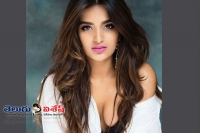 Niddhi agerwal forced to vacate her flat