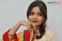 Swathi reveals about her husbands qualities