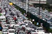 10 lakh private vehicles in delhi to go off roads daily