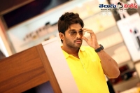 Allu arjun boyapati next film title sarainodu